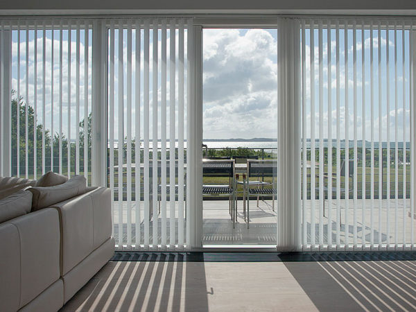 How will Vertical blinds serve your interior with many benefits?