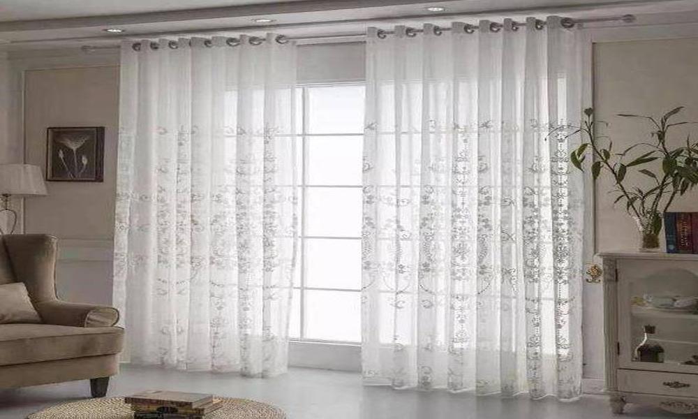 Are Lace curtains perfect choice for Honeymoon rooms?