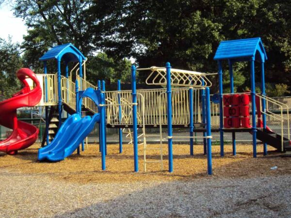 What Are the Benefits of Investing in Steel Playgrounds?