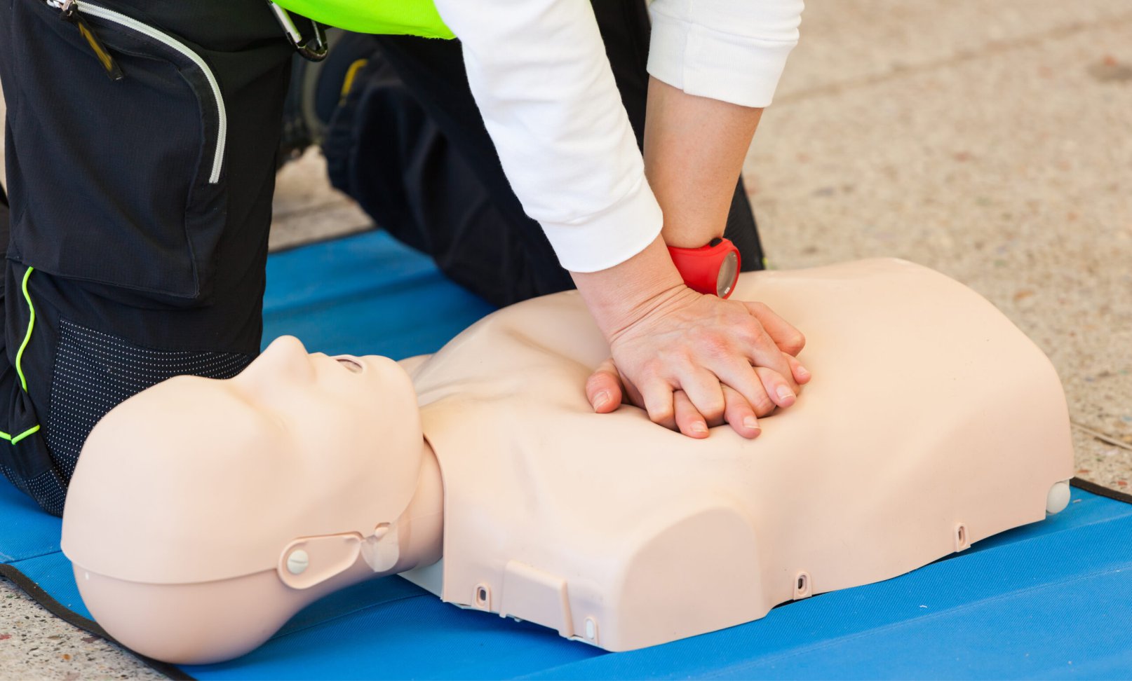 How Can CPR and First Aid Training Save Lives in Emergencies?